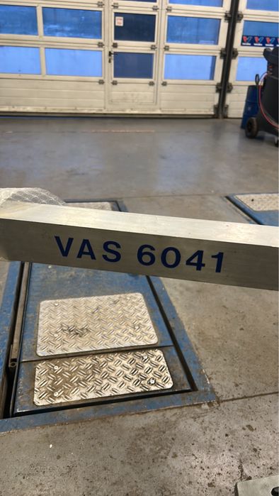 Стенд за дистроници VAS 6041 OEM VW