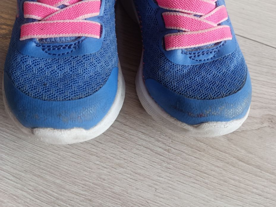 Маратонки Skechers и Puma 22/23 номер