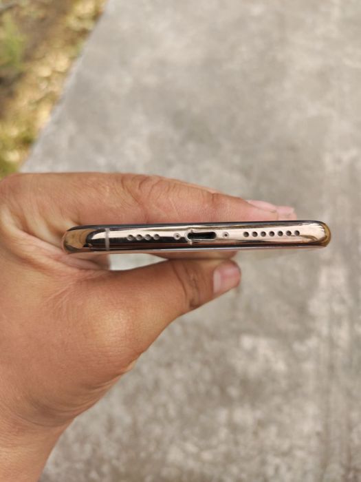 Iphone xs max 64gb