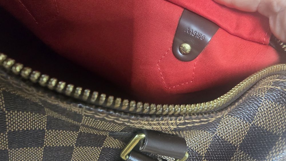 Louis Vuitton Speedy Bandouliere 30,impecabila,cutie,saculet,factura