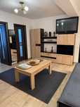 Apartament semidecomandat in regim hotelier