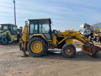 Dezmembrez buldoexcavator Massey Fergusor MF 50HX