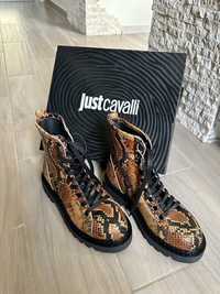 Нови оригинални обувки Just Cavalli