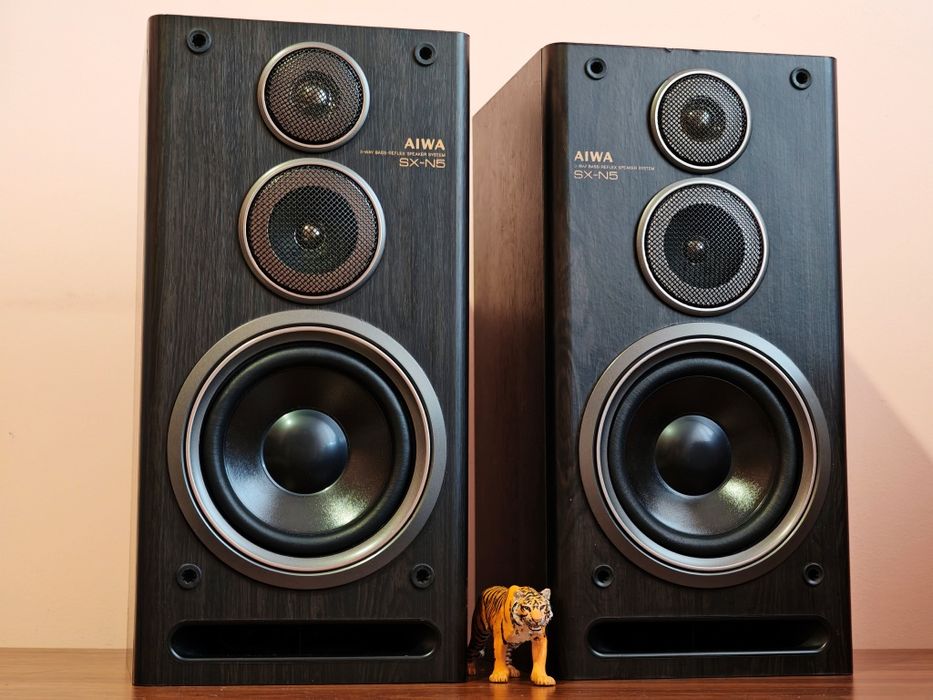 Aiwa SX-N5. Boxe magnifice. 3 căi. Sunet fin si echilibrat. Preț fix !