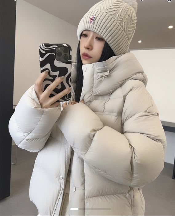 Ayol va qizlar uchun kurtka yangi va chiroyli kiyilmagan xitoy