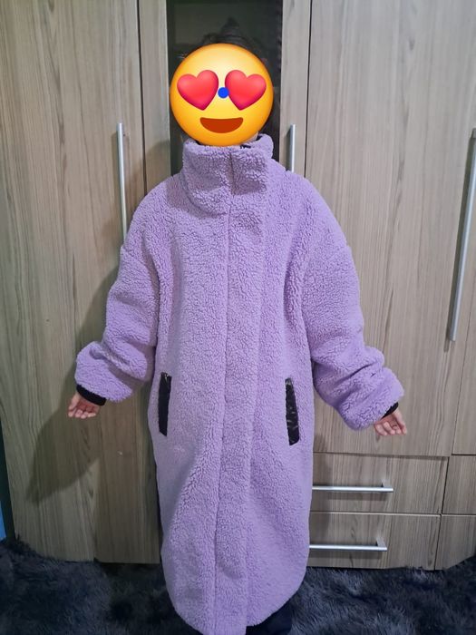 Продам не дорого осенние-зимние женские