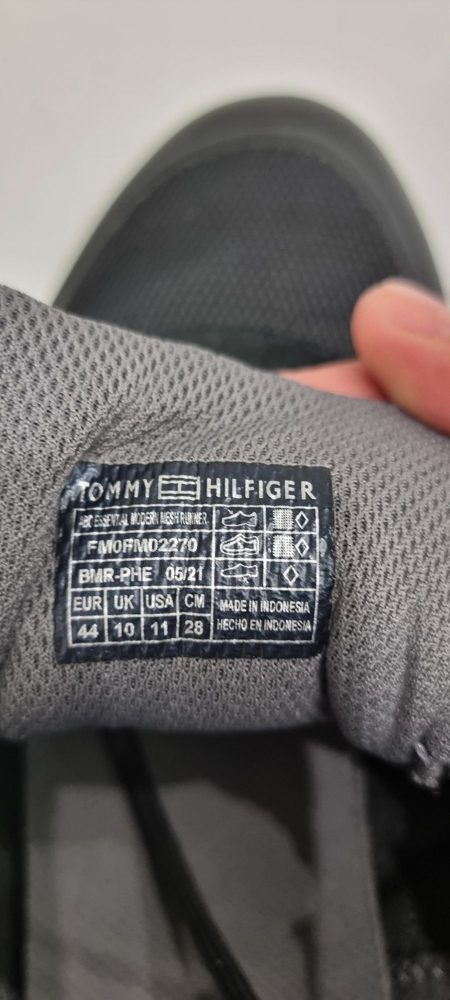 Спортни обувки Tommy Hilfiger 44 номер