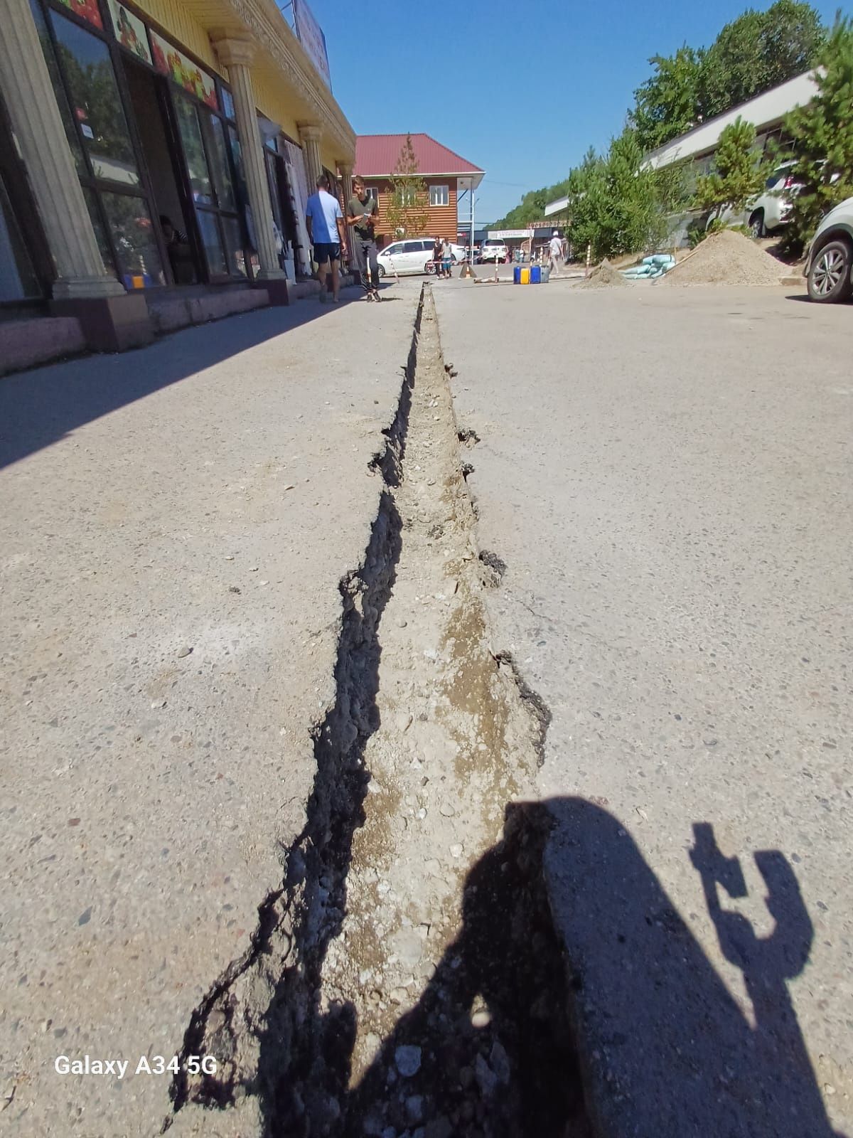 Укладка горячего асфальта под ключ. Асфальтирование. Асфальт. Алматы