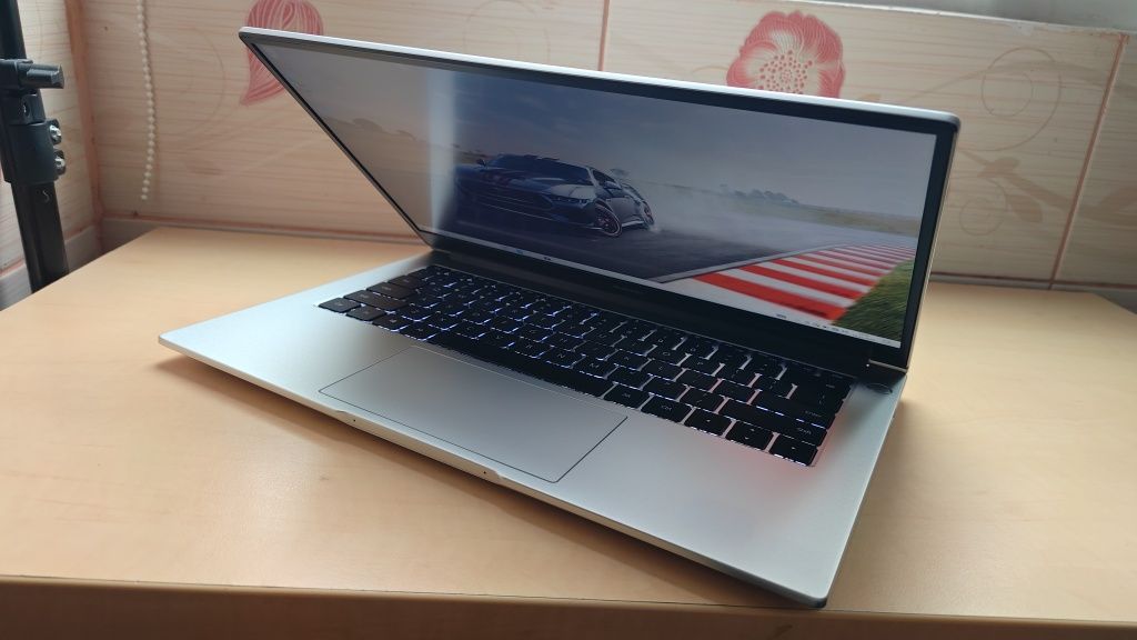 Laptop Huawei D14_Ryzen 5_SSD_14"IPS FHD --ca NOU