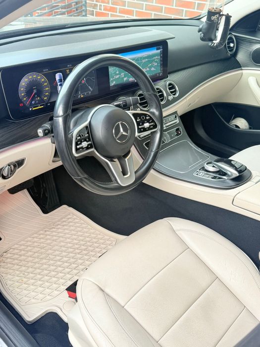Mercedes-Benz E class 220d 9G Tronic