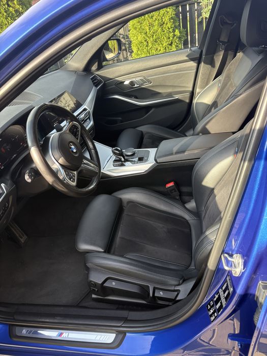 BMW Seria 3 320d xDrive AT MHEV