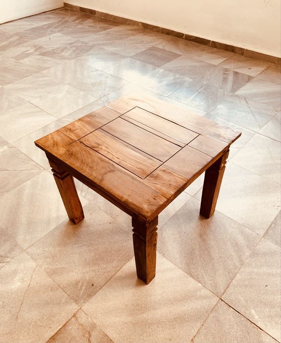 Уникална ръчно изработена масивна дървена маса  от мангово дърво