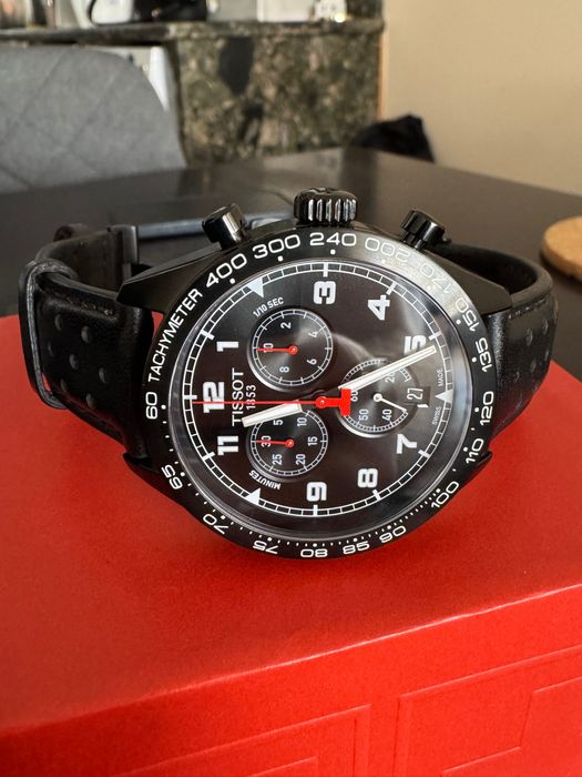 Часовник TISSOT PRS 516