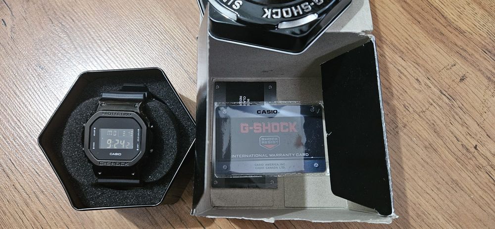 Ceas Casio GM 5600b