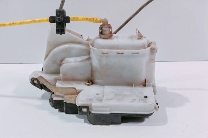 Broasca Usa  dreapta spate    6N4839016C Volkswagen VW Polo a 3-a gen