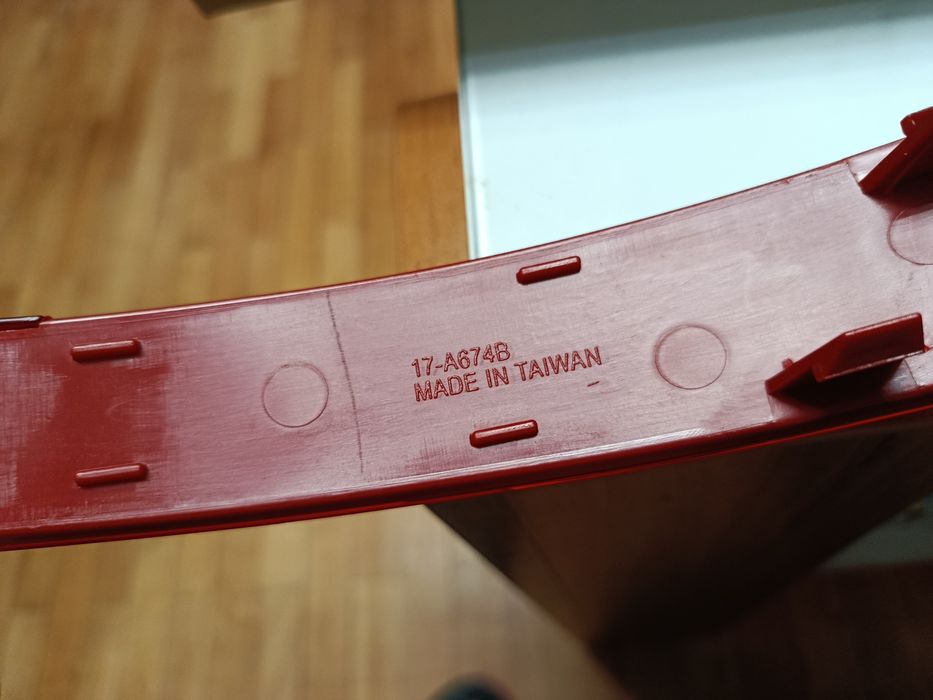 Светлоотразители Шкода Октавия 3