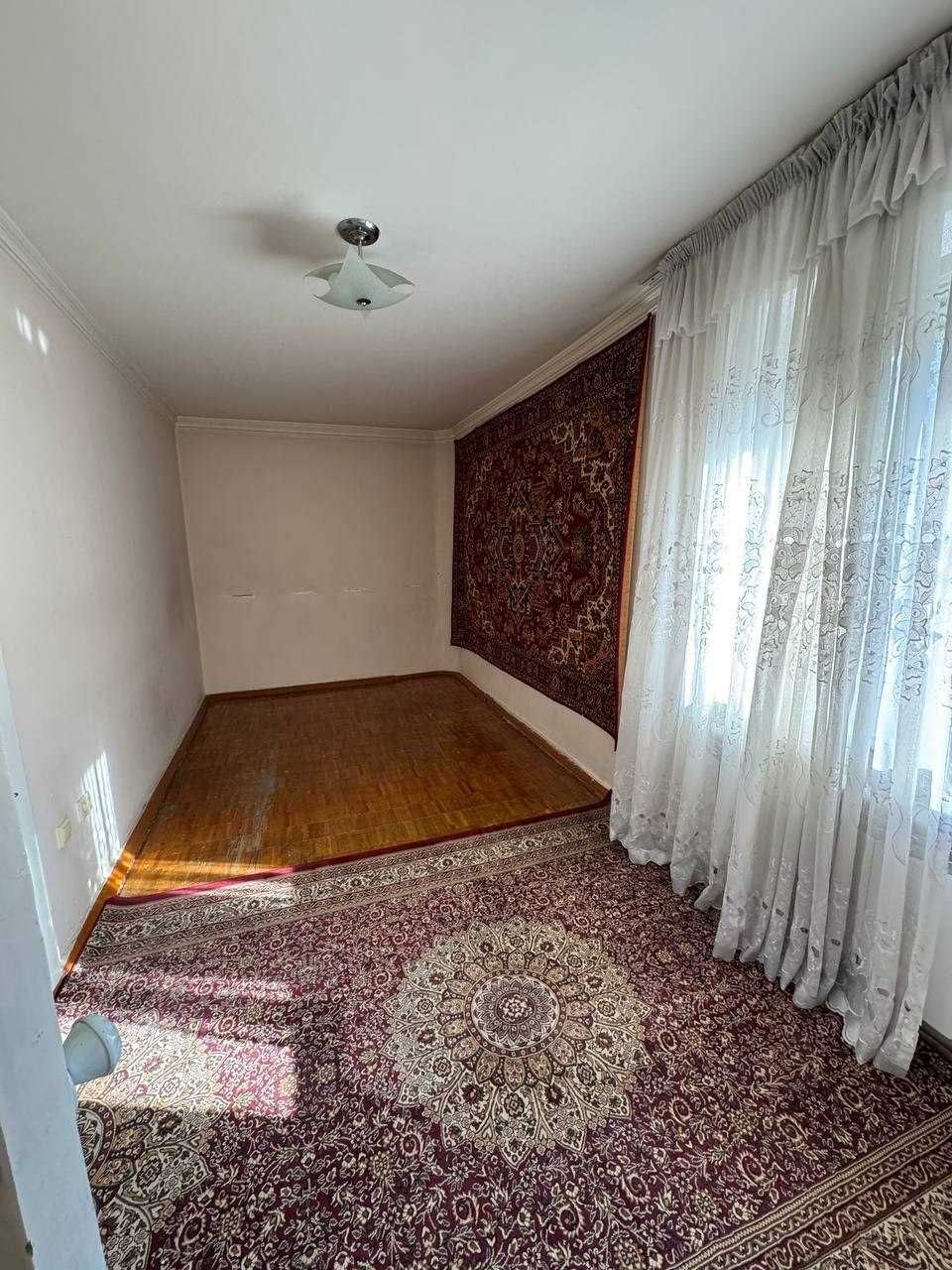 2х комнатная квартира на 3 этаже, Партсъезд