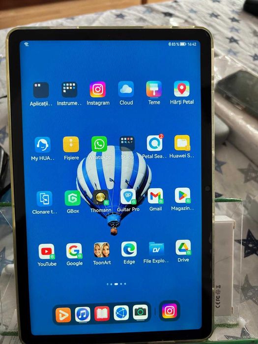 Tableta Huawei 10,4   cu  M-pencil si incarcator