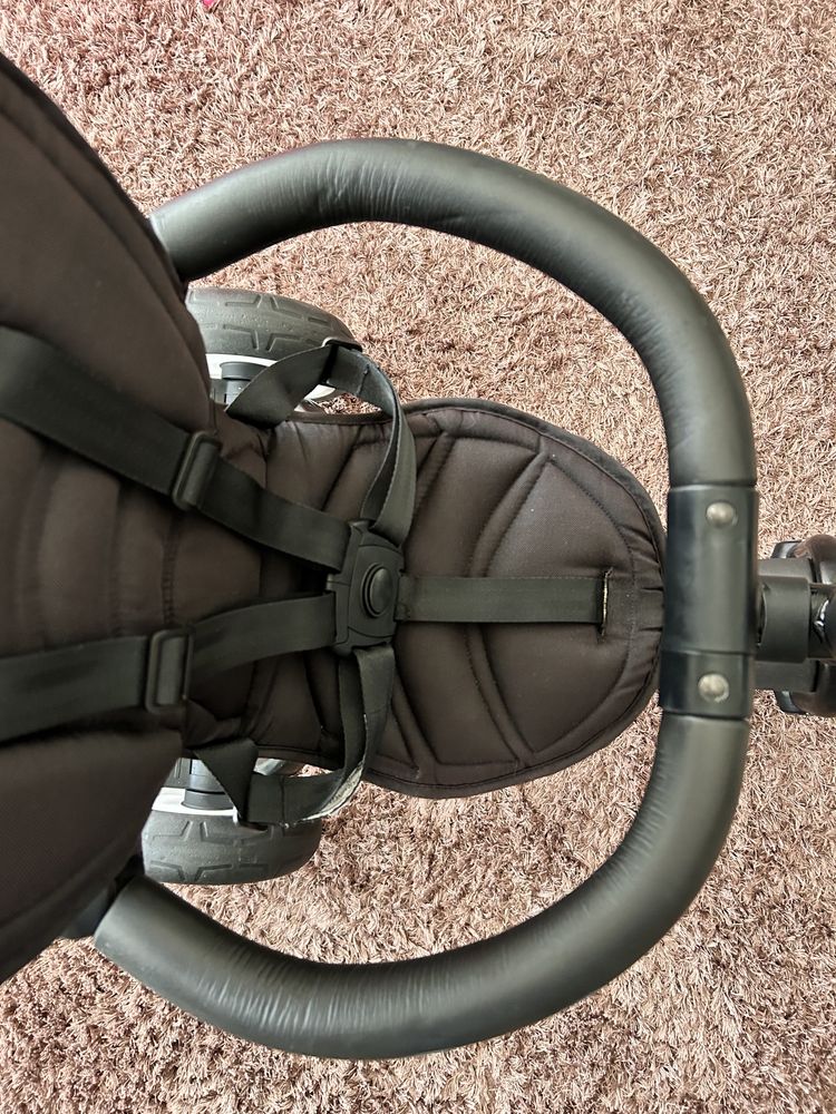Tricicleta ultrapliabila cu scaun rotativ Coccolle