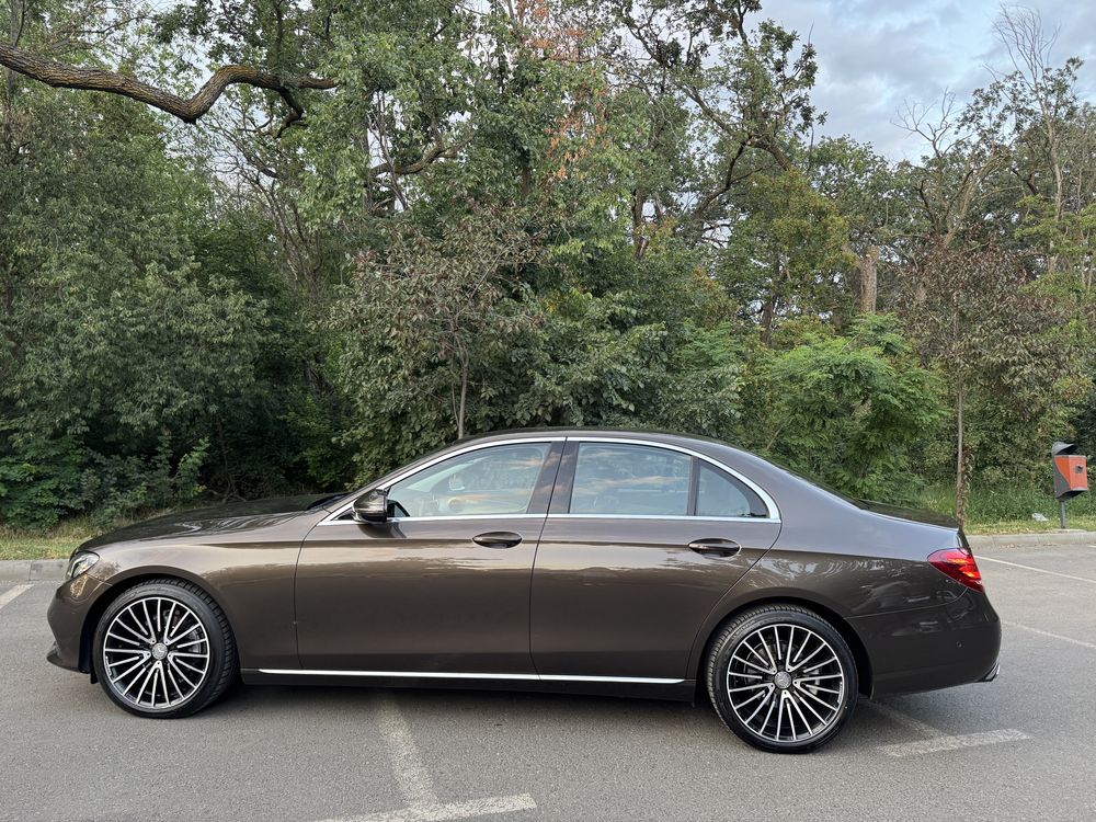 Mercedes E-Class W213