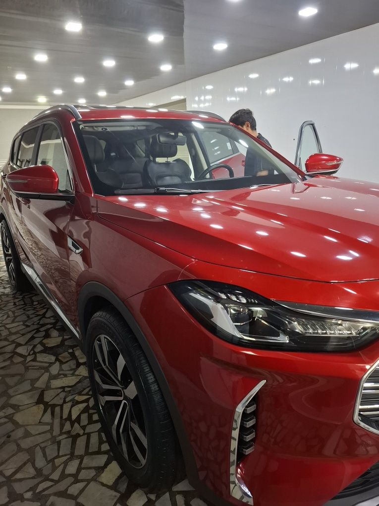 Jetour x70 plus мошина