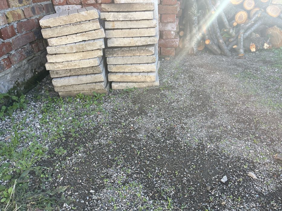 Подарявам плочки