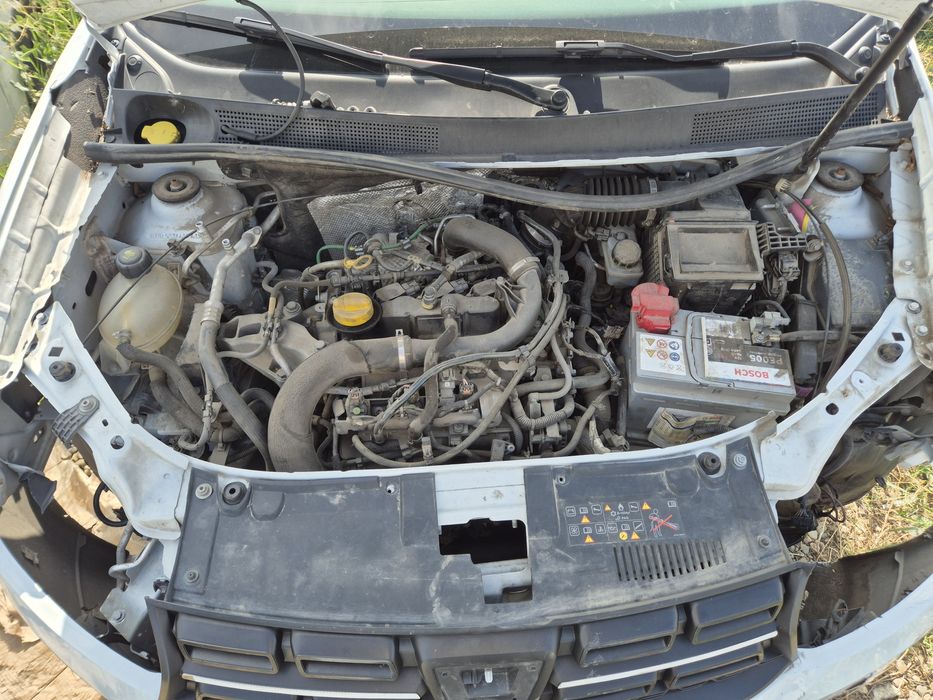 Dacia Logan gaz  avariat lovit