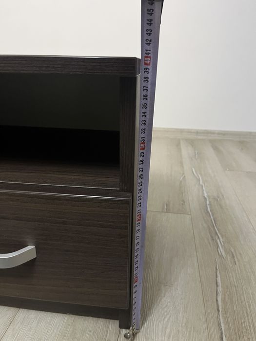 Vand set 2 noptiere maro!