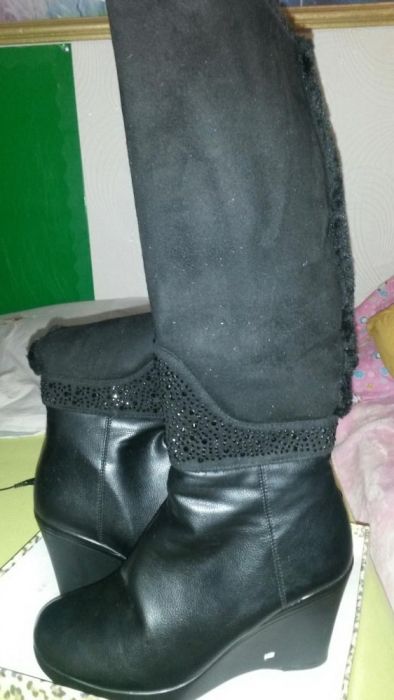 Продам сапоги женские