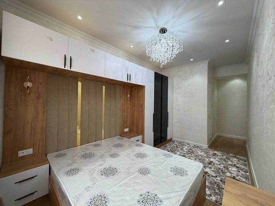 №4300 Продается квартира с ремонтом