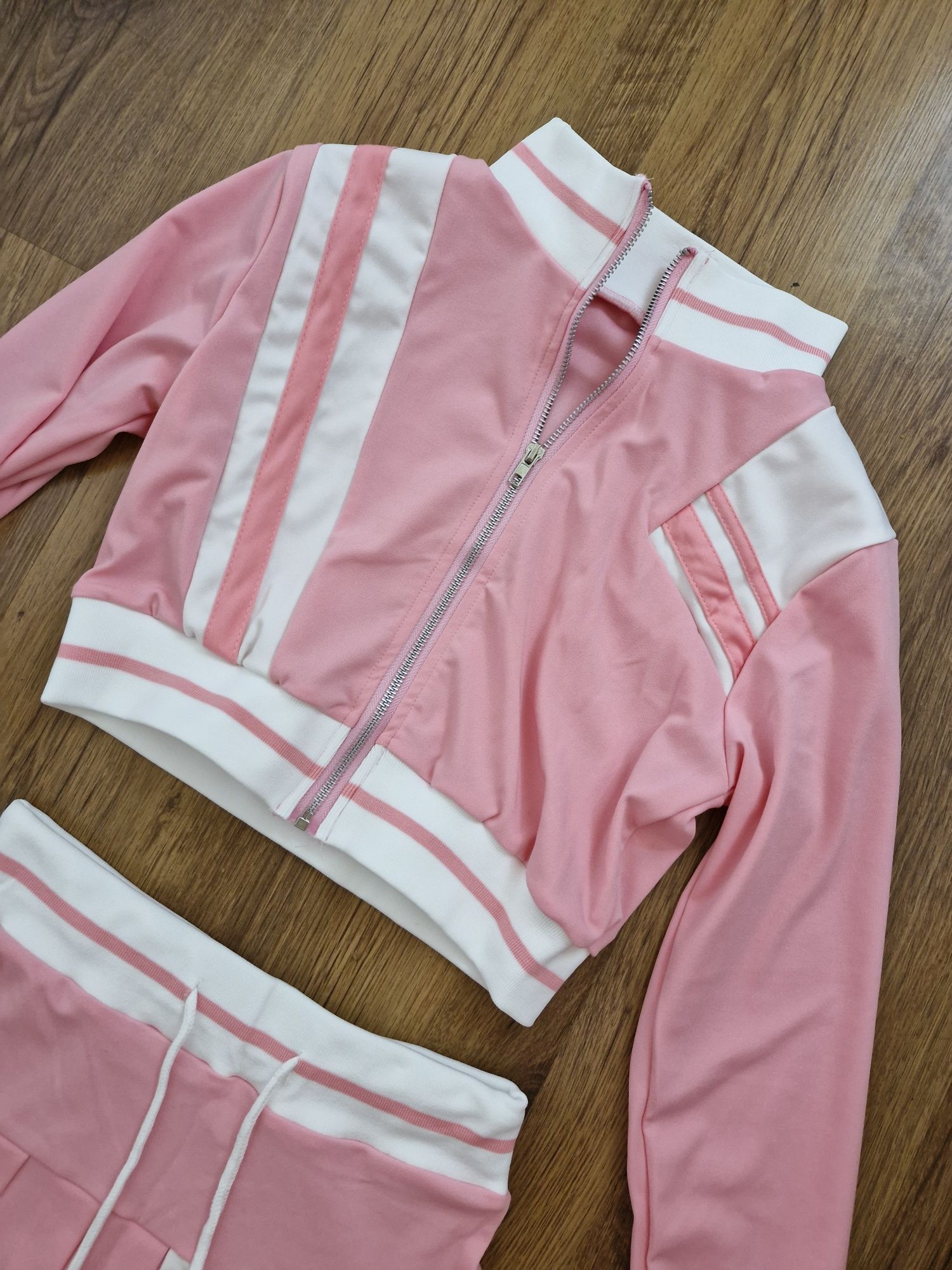 Shein нов дамски комплект