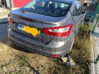 Vand Ford Focus Sedane 1.6 benzina