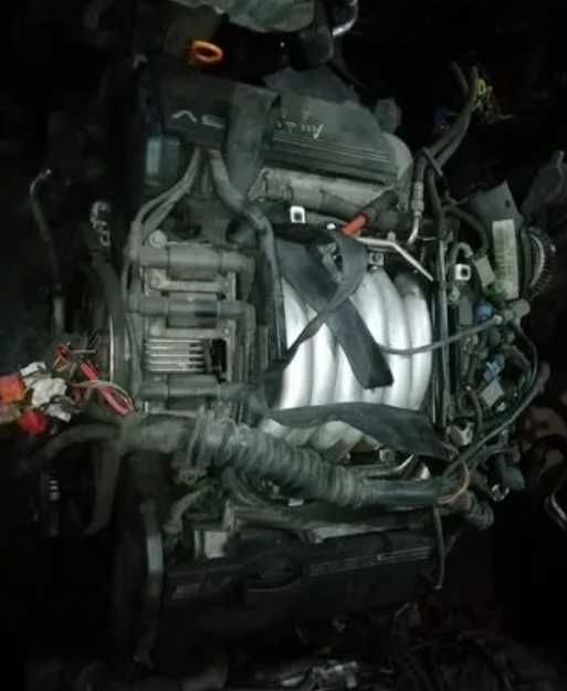 Двигатель Audi ARJ 006803