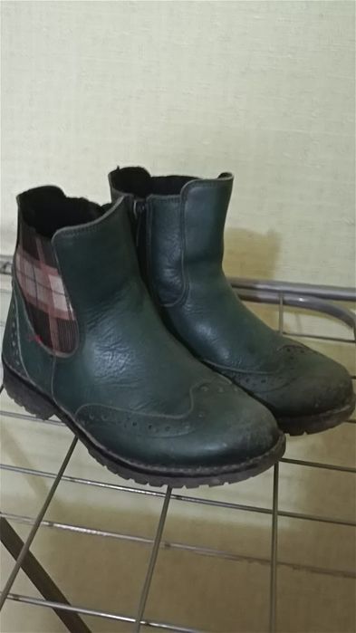 Детские кожные ботинки