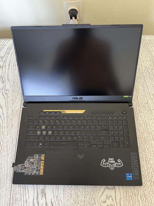 Лаптоп Gaming Asus Tuf F17 FX707VV