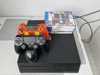 Vand PS4 Pro 1TB + 2 joystick-uri + FIFA 18-21