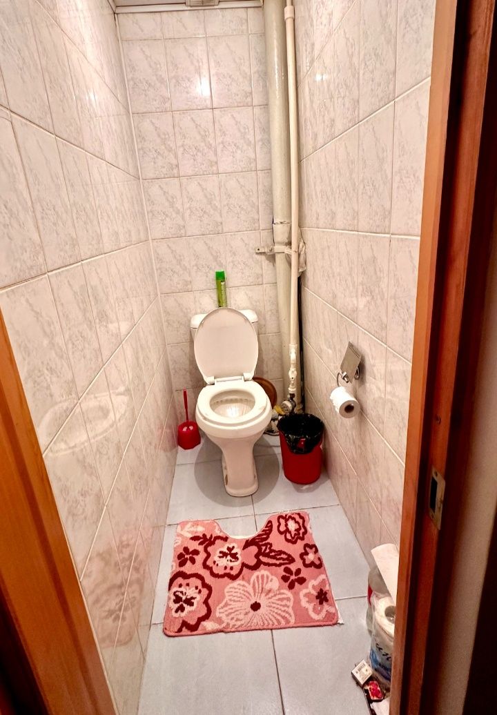Срочно продам Дружба народов 2/8/9 общ коридор