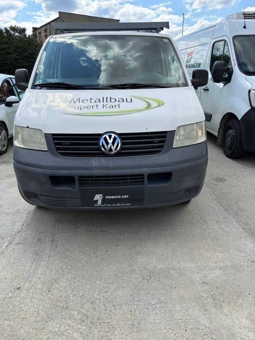 Volkswagen Transporter,  2009