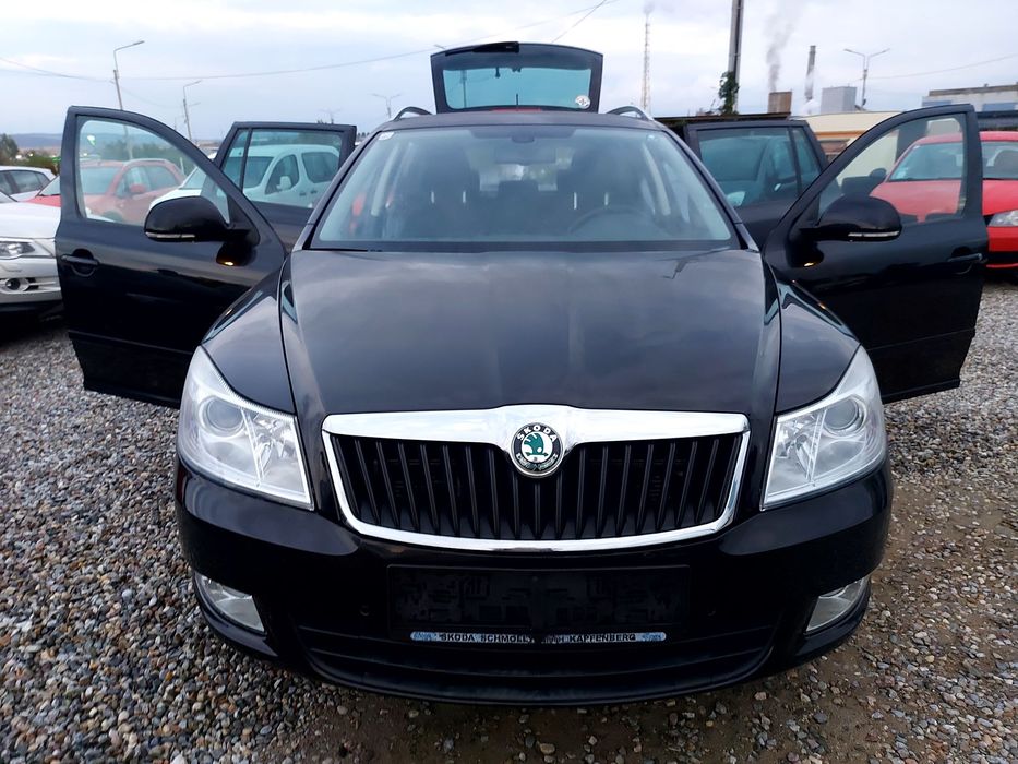 Skoda Octavia SKODA OCTAVIA 4X4 2011 1.6 D 187000 km CLIMA pilot jante IMPECABILA