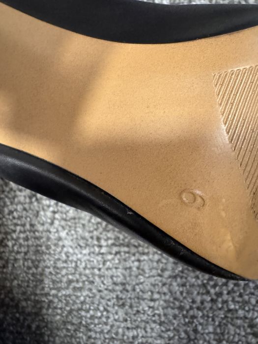 Елегантни черни обувки Catrice 39 размер