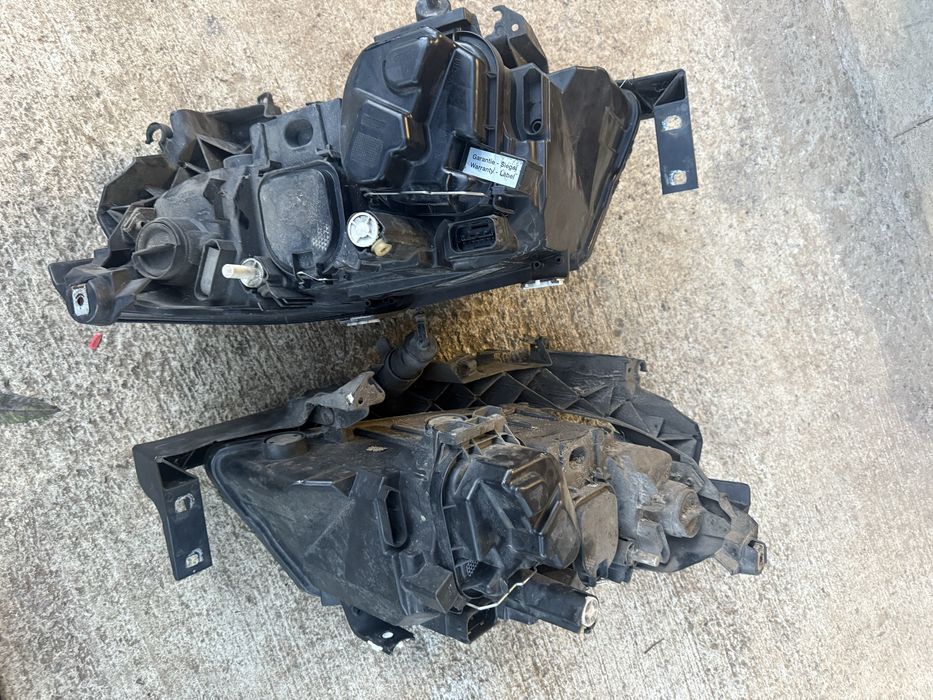 Фарове от бмв фейс е91/е90 ЗА ЧАСТИ!