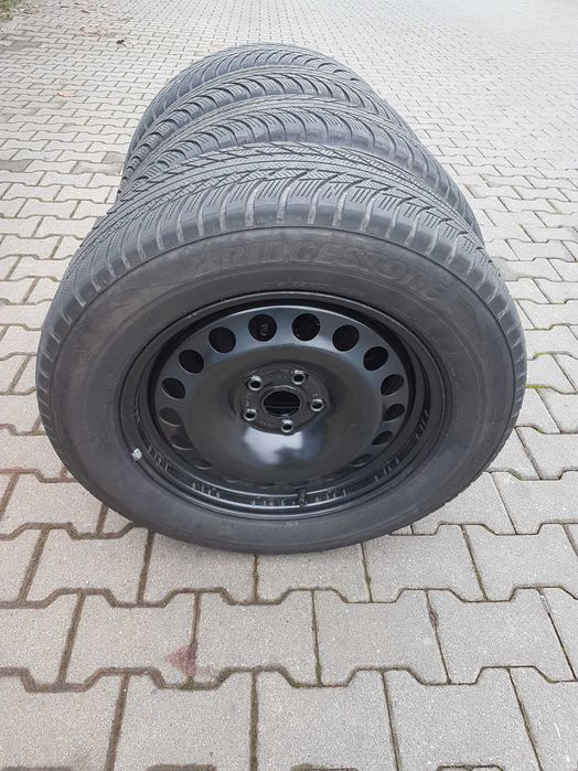 Roti iarna, jante otel + capace OEM Audi Q3, anvelope 215/65 R17 99H