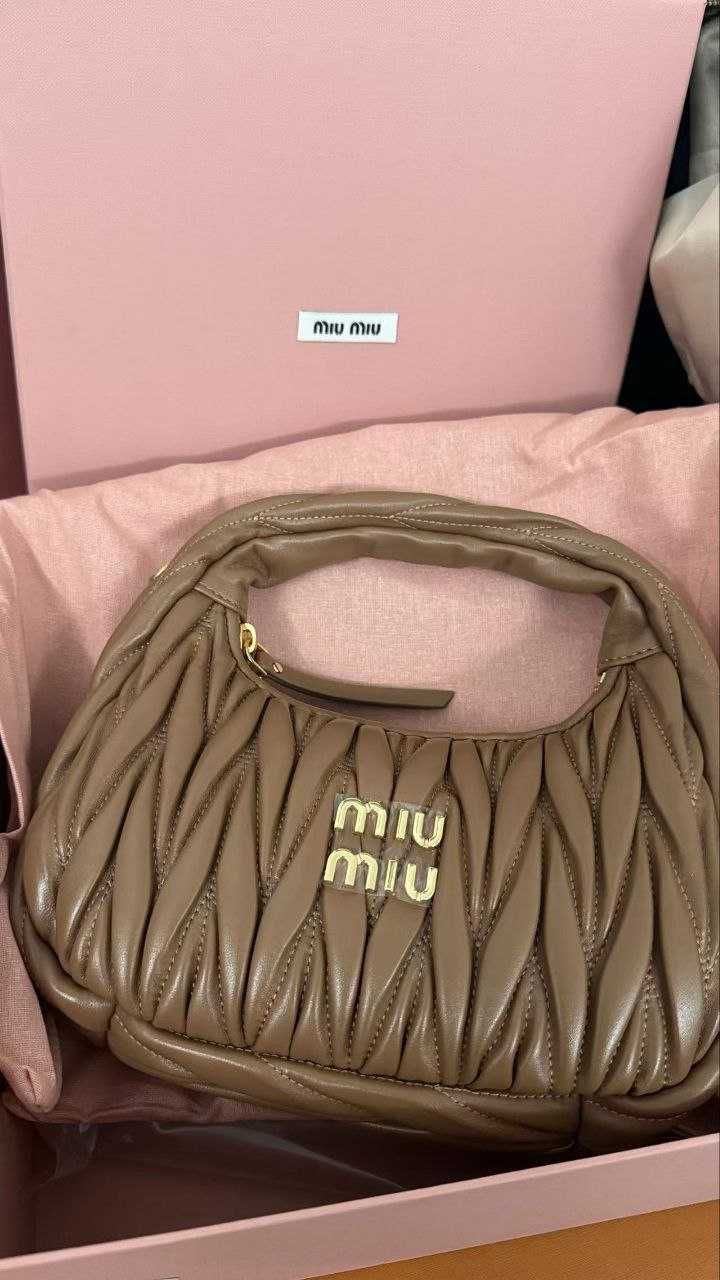 Дамска Чанта Miu Miu Wander matelassé shoulder bag 100% LEATHER
