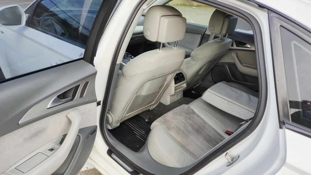 A6 C7 2013 Cutie defectă