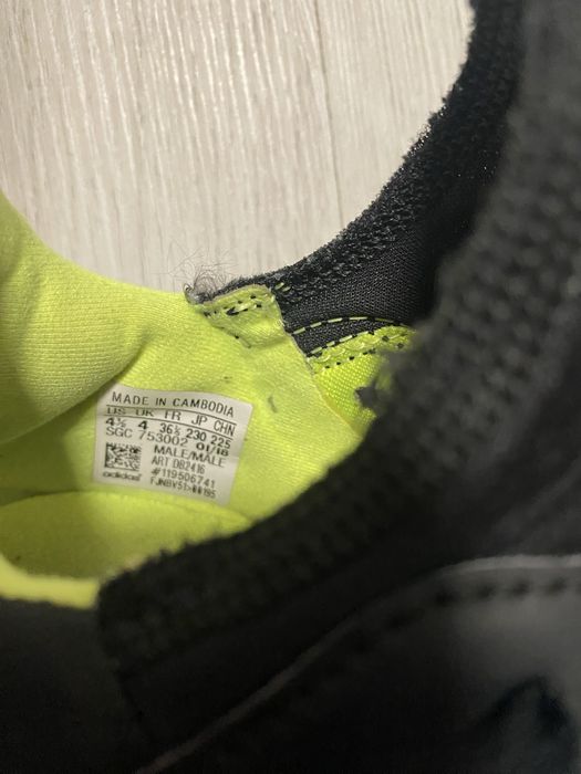 Ghete fotbal nike mercurial si Adidas