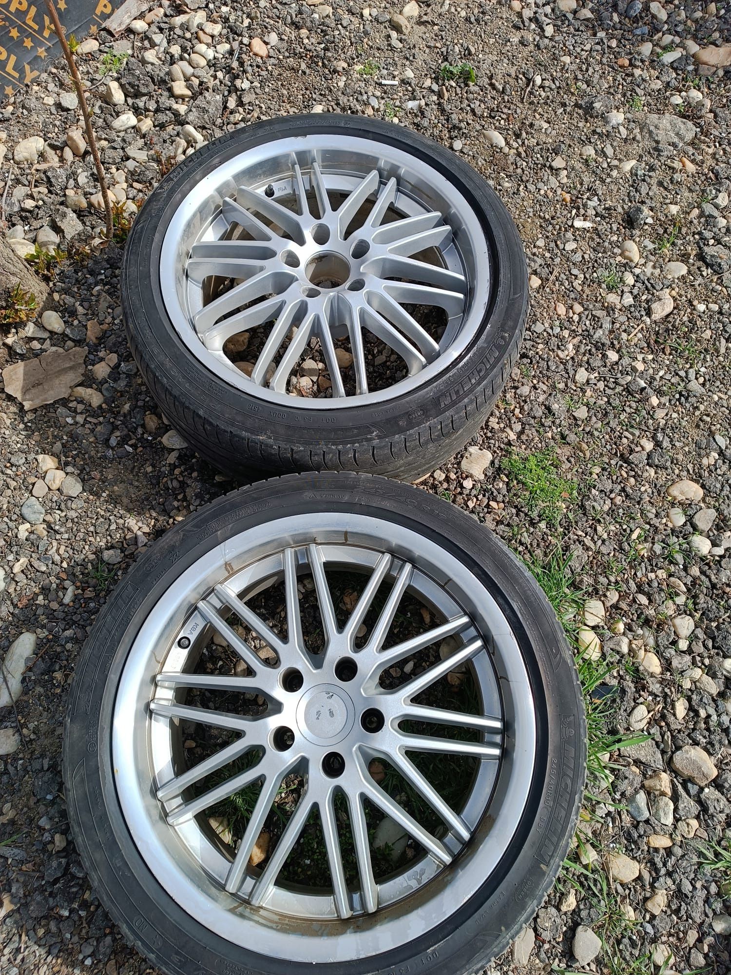 Vând jante BMW 5*120/19