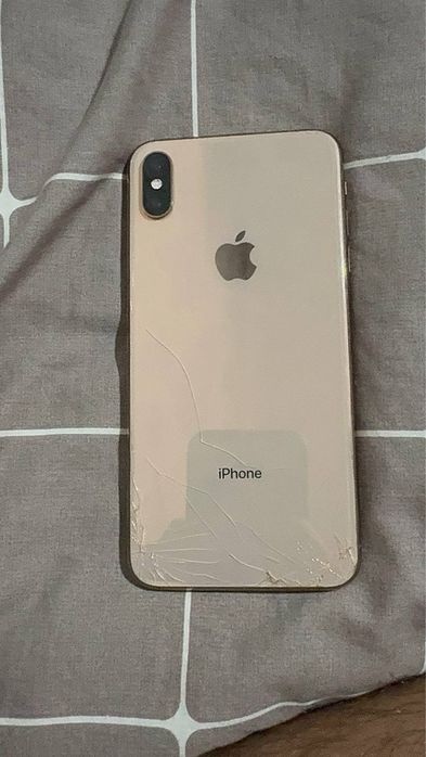 Iphone XS MAX 256gb full karobka dokument