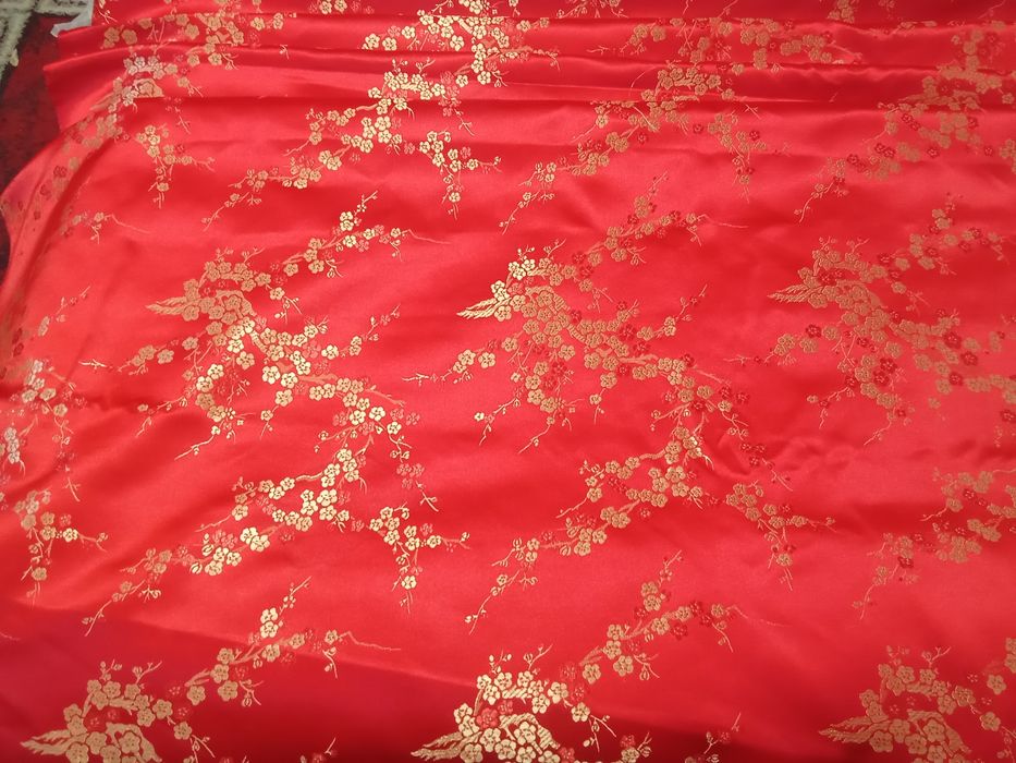 Traversă de masa 30 de lei  pe .metru