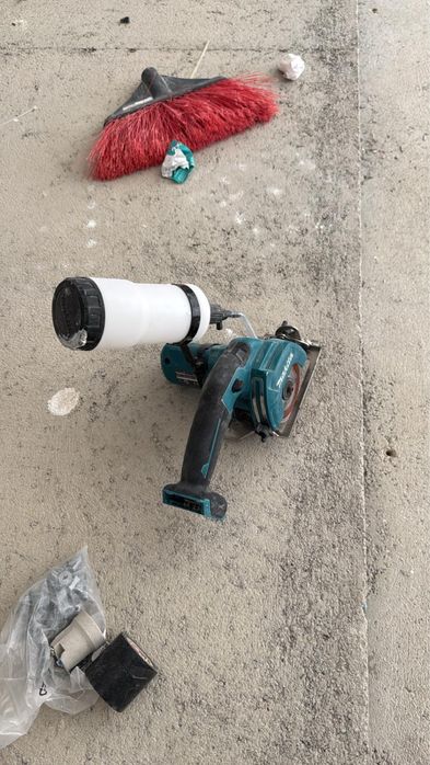 Masina de taiat sticla Makita