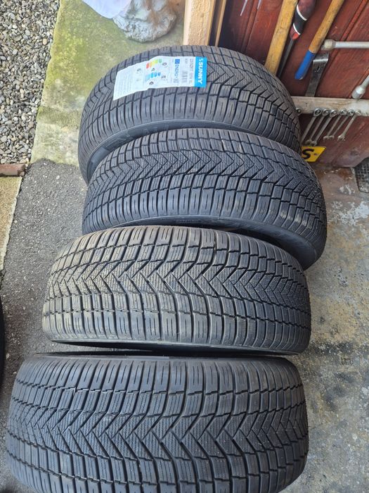 Vând cauciucuri 225/55/17 M+S set complet noi nouțe//Sunny//